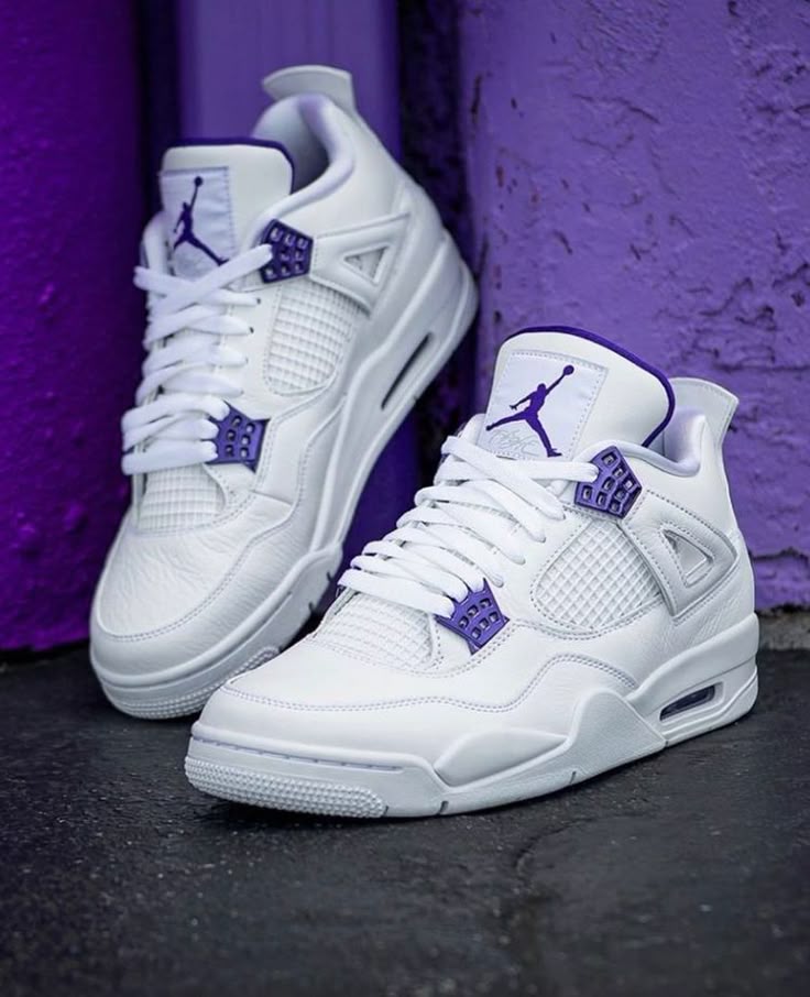 Air Jordan 4 "Court Purple"