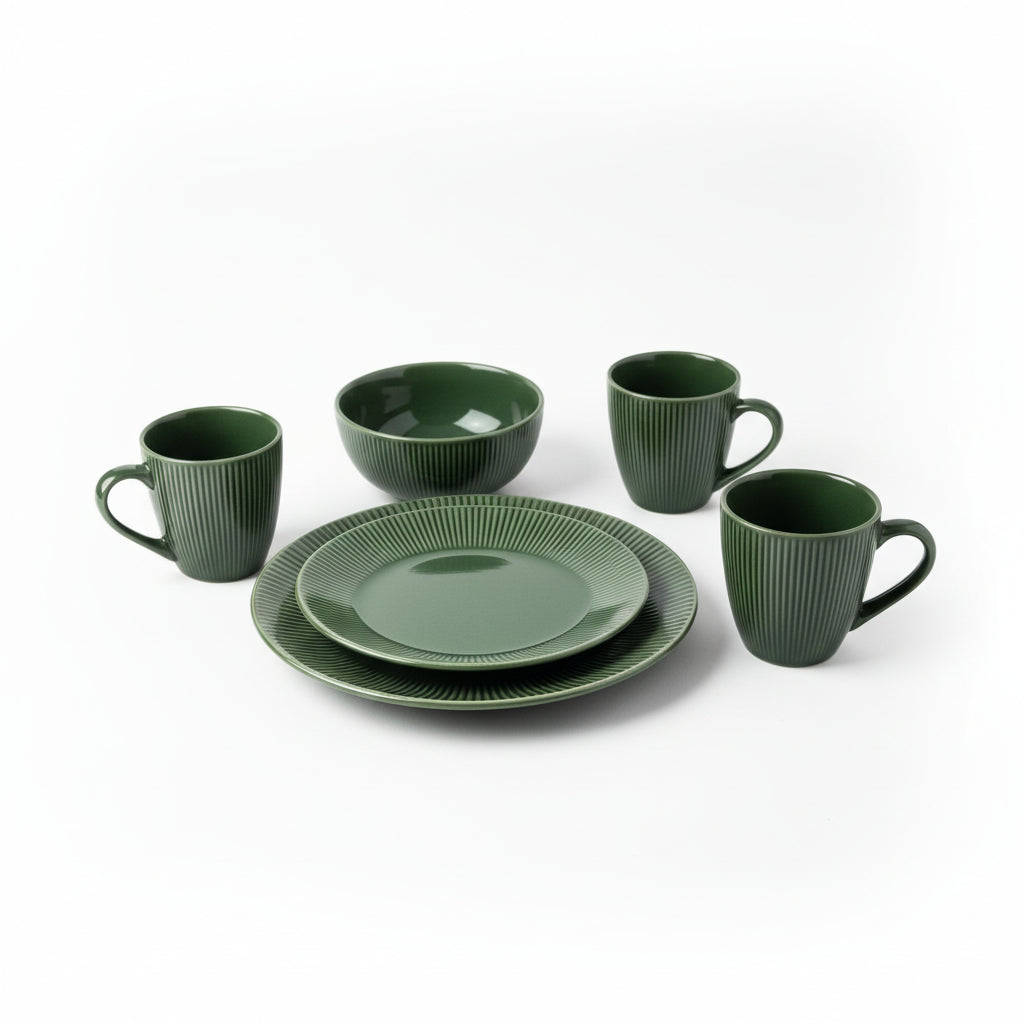 Green Textured Dinnerware Set - 24 Piece